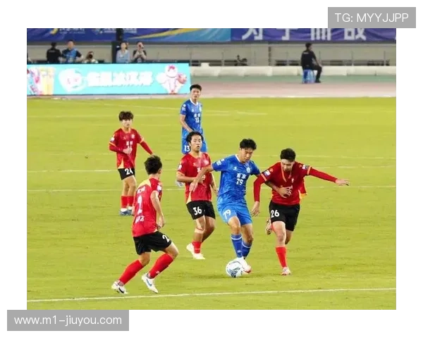 中超保级形势胶着李霄鹏力求逆转冯副总激励全队苏超前锋状态成关键